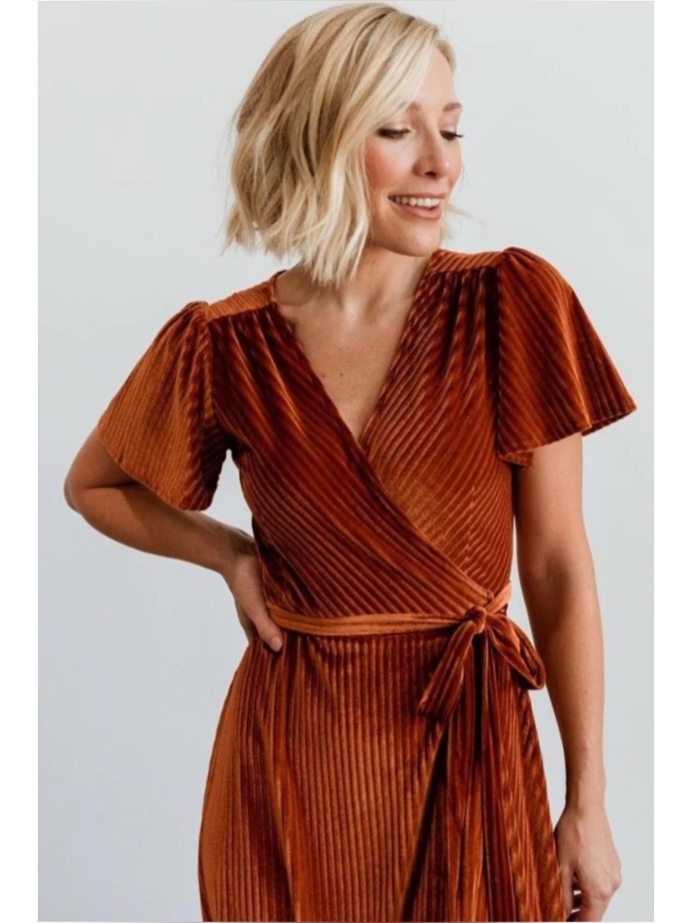 BALTIC BORN | NWOT Andi Ribbed Velvet Wrap Dress in Copper, Size Large